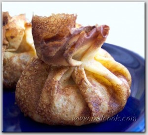 блинные мешочки с курицей