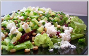 Салат из свеклы с брынзой