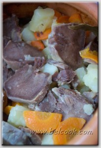 язык с овощами